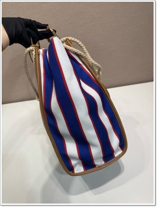 087adbb150f20081b1edc11ec23e4b9d_1753921637_9077.jpg