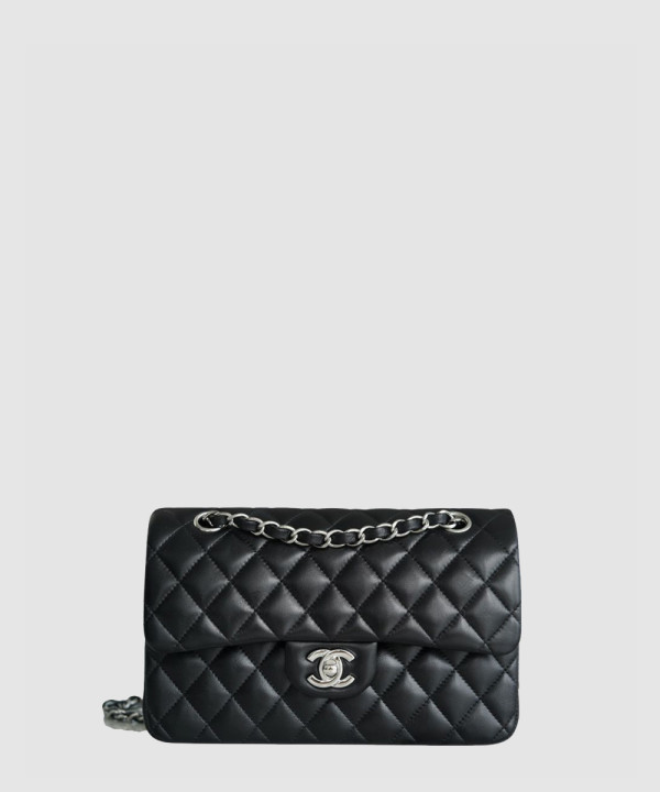 [CHANEL-샤넬] 클래식 스몰 램스킨 은장