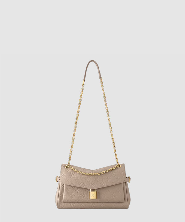 [LOUIS VUITTON-루이비통] 애니타임 플랩 백 M14973