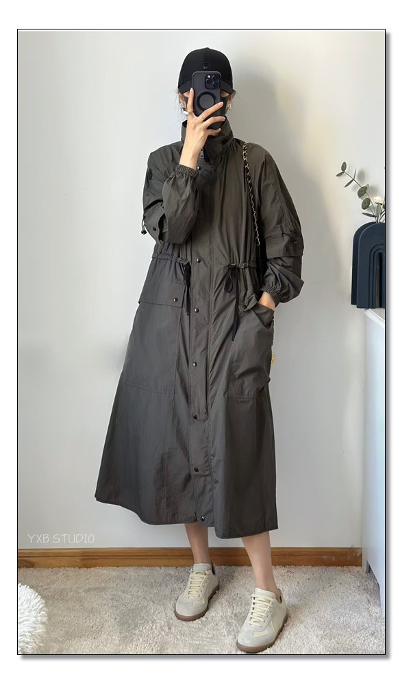 간절기에 꼭 있어야 할 몽클레어 여성 바람막이 린스 개성이 뚜렷한 유연한 실루엣
